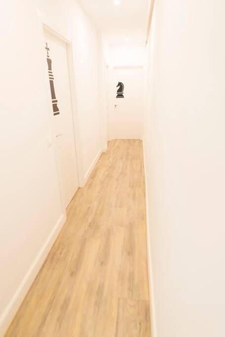 Style And Comfort In Opera-puerta Del Sol Apartamento Madrid